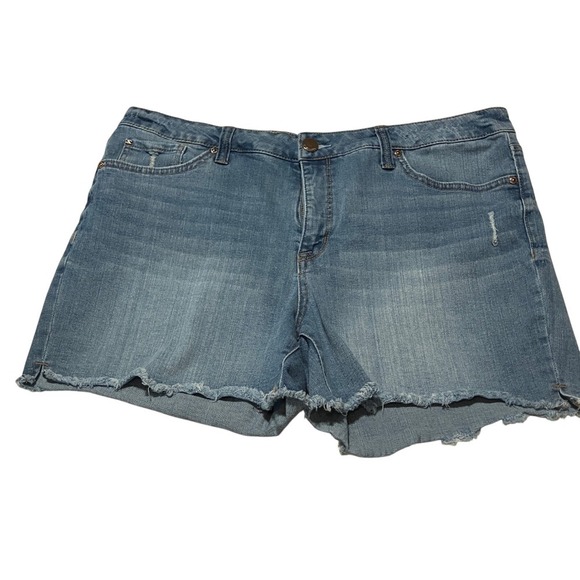 Seven 7 Pants - Seven 7 Womens Denim Weekend Shorts Frayed Hem Distressed Light Blue Size 16
